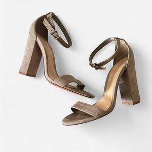 Schutz Edina Cowhide Leather Suede Block High Heel Sandals Mouse Size 7.5